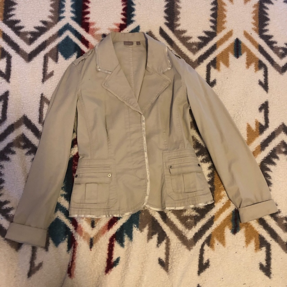 tan button up coat, size large